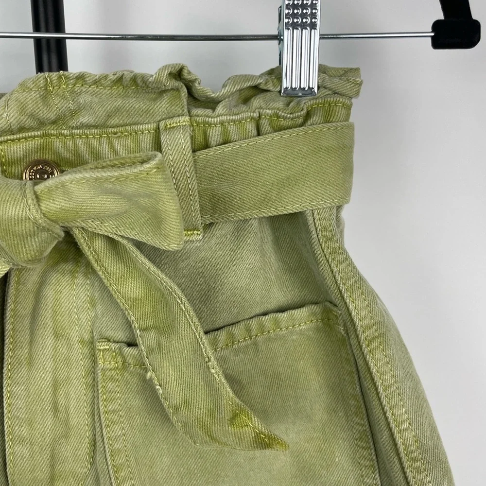 Zara Green Denim Baggy‎ Paperbag Raw Hem Shorts with Belt